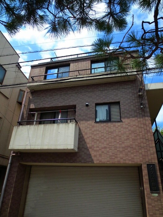 メイプル南烏山の物件外観写真