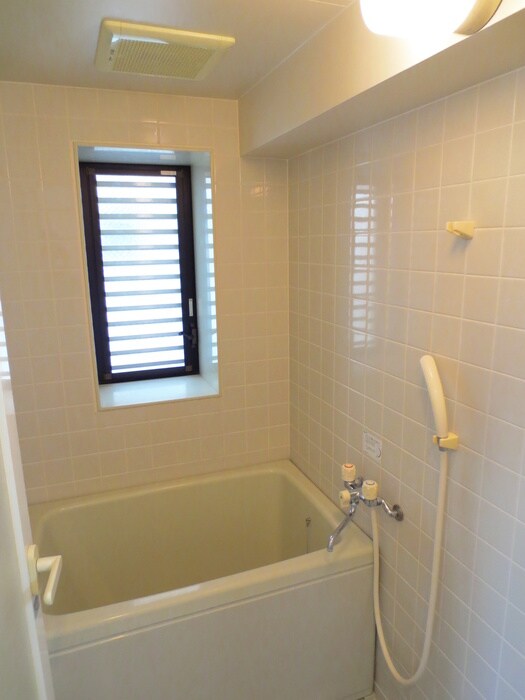 メイプル南烏山の物件内観写真