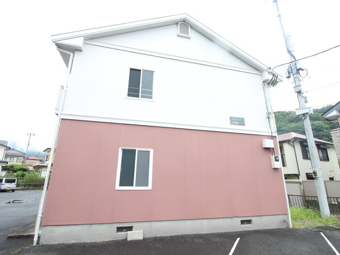 サンハイツの物件外観写真