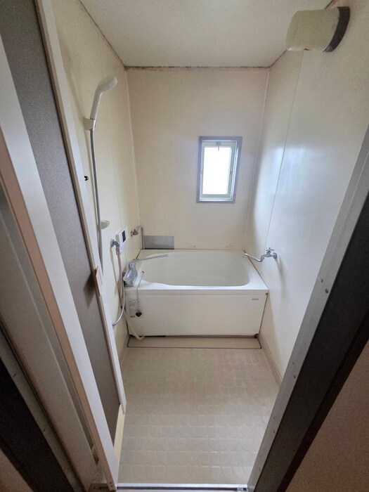 ファミ－ル座間の物件内観写真