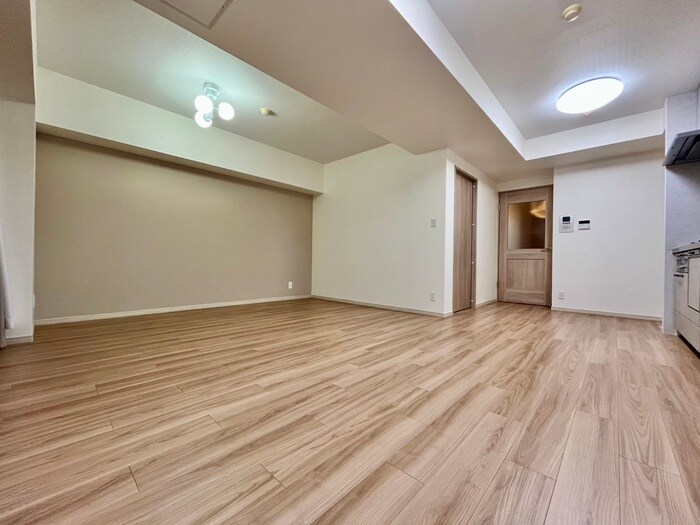 ﾗｲｵﾝｽﾞｽﾃｰｼｮﾝﾌﾟﾗｻﾞ千歳烏山(203)の物件内観写真