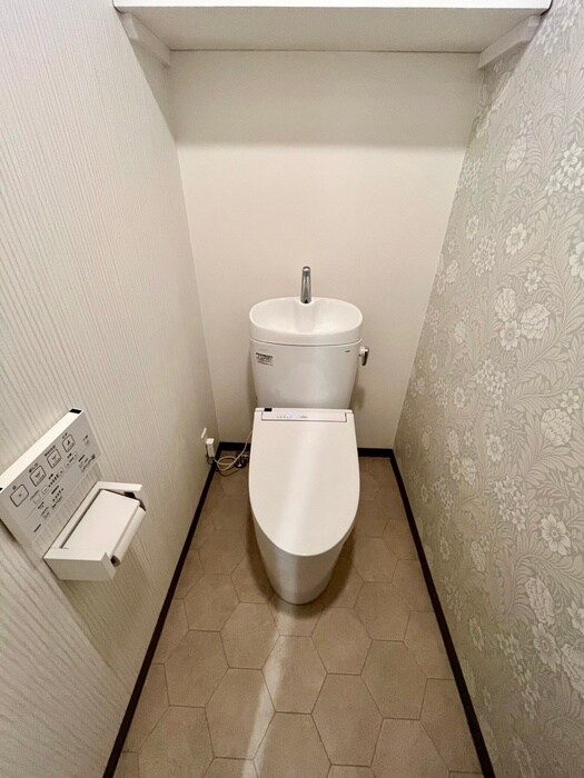 ﾗｲｵﾝｽﾞｽﾃｰｼｮﾝﾌﾟﾗｻﾞ千歳烏山(203)の物件内観写真