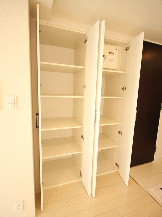 レジディア南雪谷の物件内観写真