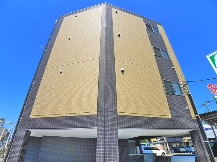 アルカンシエル柏の物件外観写真