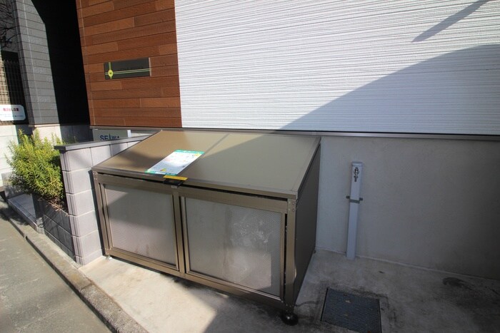 リトルロックスの物件外観写真