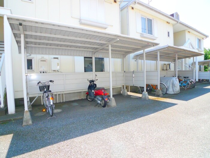 グリ－ンコ－トＢの物件外観写真