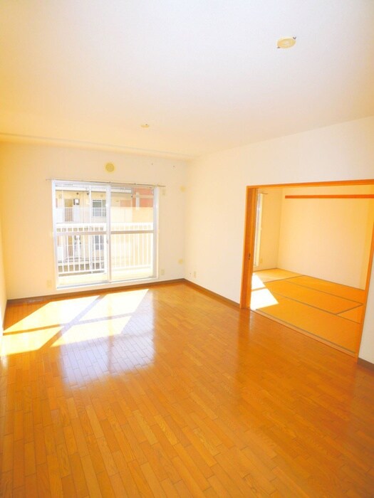 戸山ハウスの物件内観写真