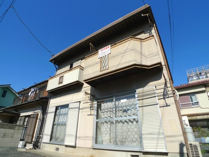 ひまわり荘の物件外観写真