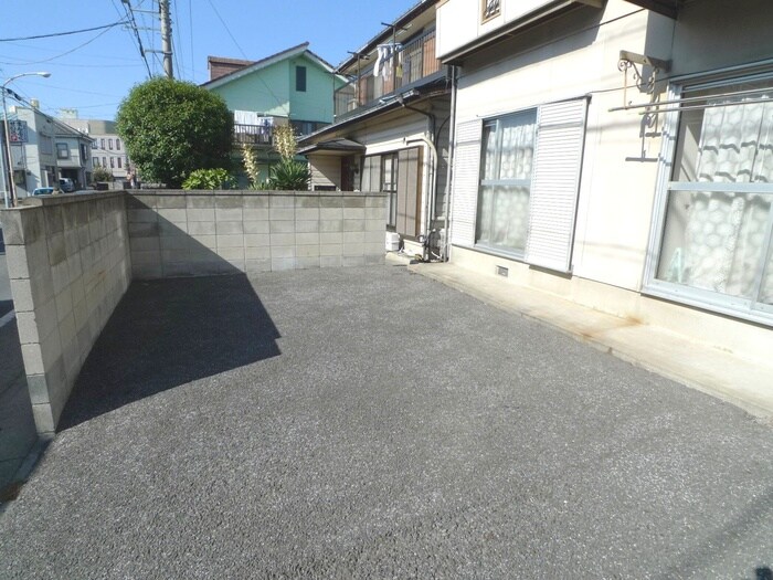 ひまわり荘の物件外観写真