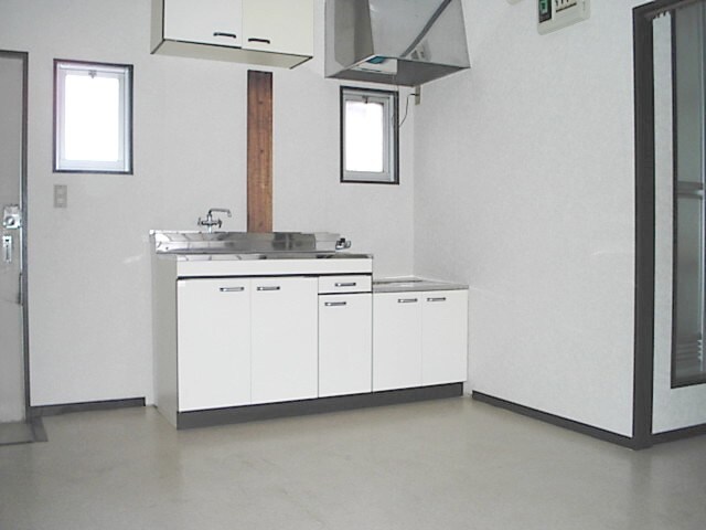 ひまわり荘の物件内観写真