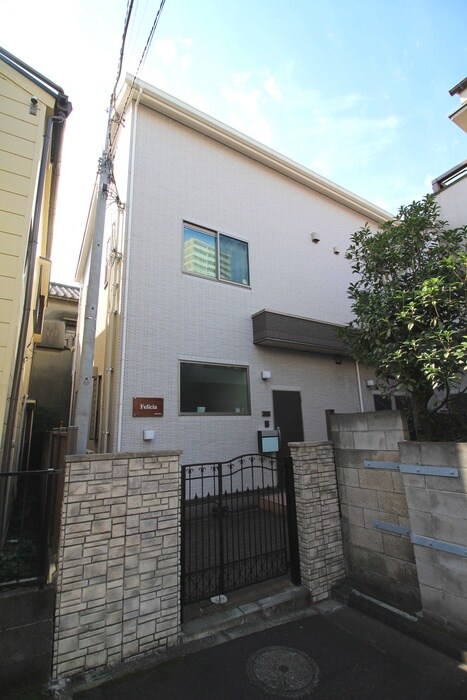 フェリシアの物件外観写真