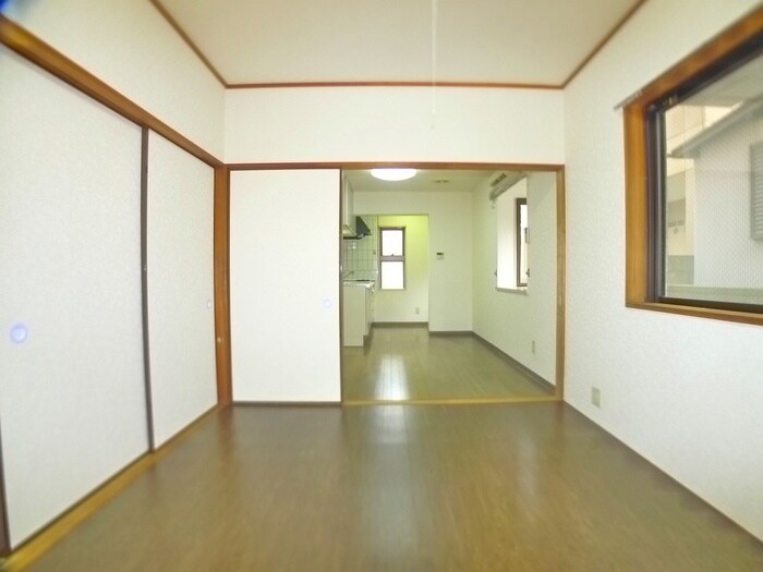 ドゥエルイ－ストの物件内観写真