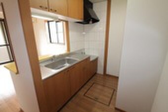 パイン・ツリーの物件内観写真