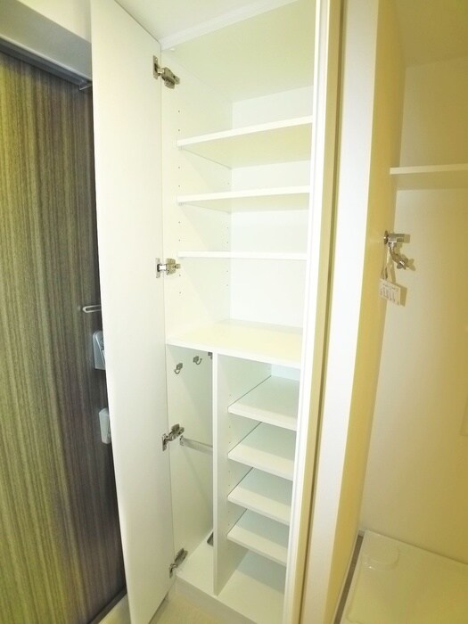 S-RESIDENCE市川の物件内観写真