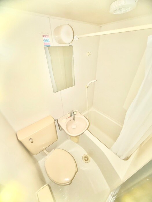 ロイヤルハイツ堀之内の物件内観写真