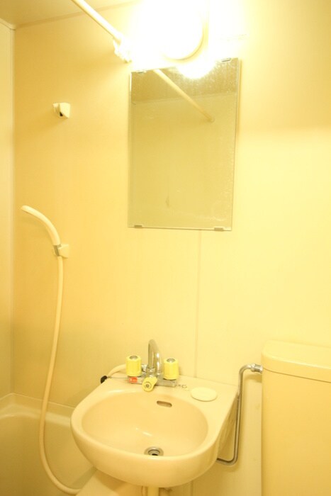 ロイヤルハイツ堀之内の物件内観写真