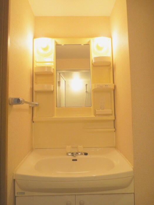 Ｔｉｌｌｅｕｌ　Ｏｋａｍｏｔｏの物件内観写真