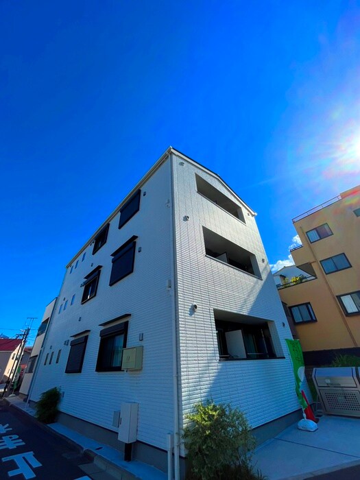 Lotusの物件外観写真