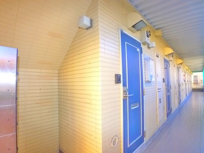 オ－ネスト六町Ⅰの物件外観写真