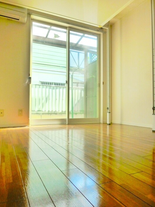 第三通南ハウスの物件内観写真