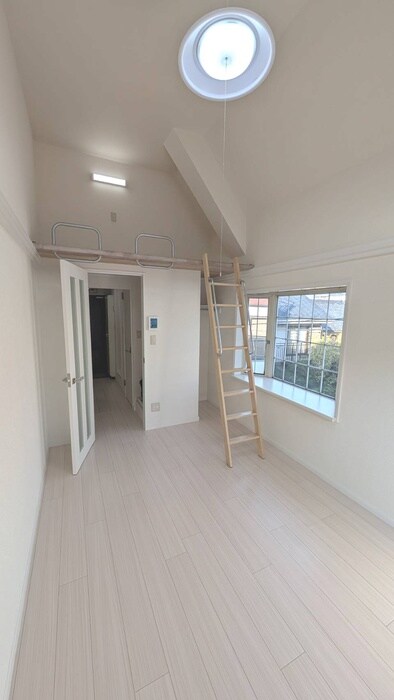 プルミエ－ル高円寺の物件内観写真