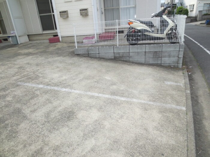 ラフォ－レ湘南　Ｄの物件外観写真