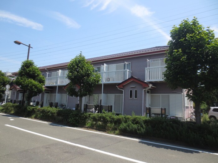 ラフォ－レ湘南ＲＯＹＡＬの物件外観写真