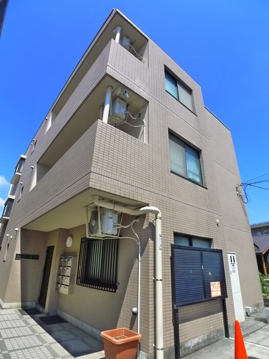 エレガンス霞ヶ関の物件外観写真