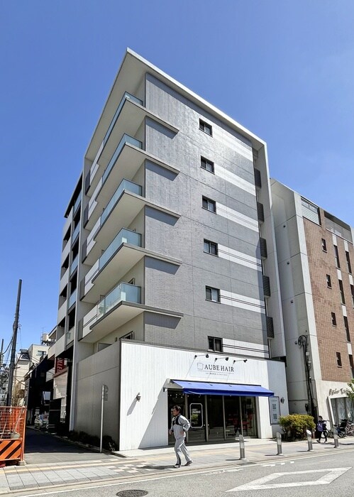 グランスカイの物件外観写真