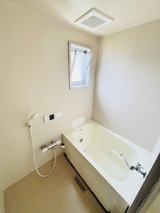 フラワーハイツの物件内観写真