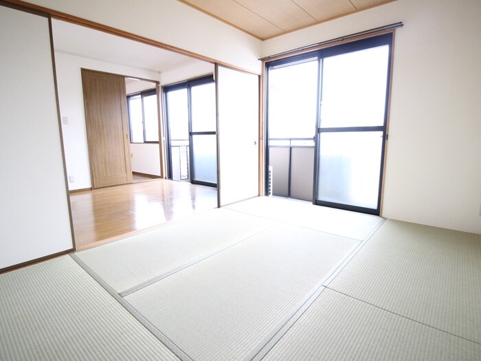 ソシア・エムの物件内観写真