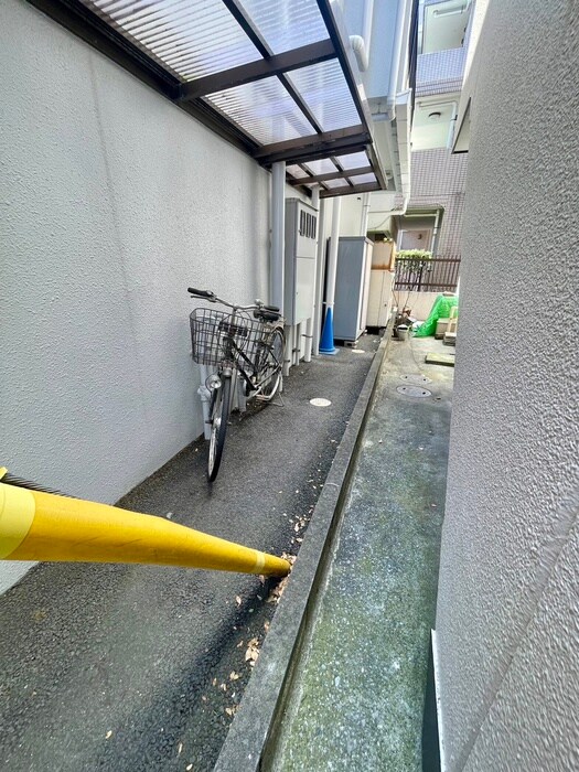 スクエア本八幡の物件外観写真