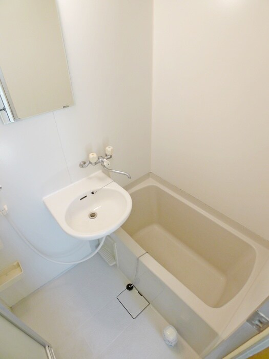 スクエア本八幡の物件内観写真