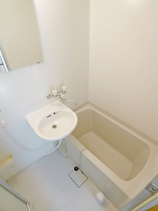 スクエア本八幡の物件内観写真