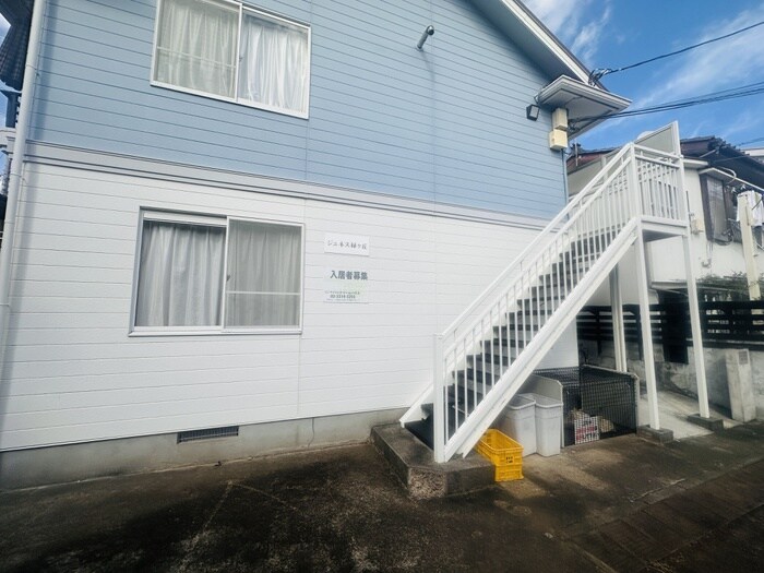ジュネス緑ヶ丘の物件外観写真