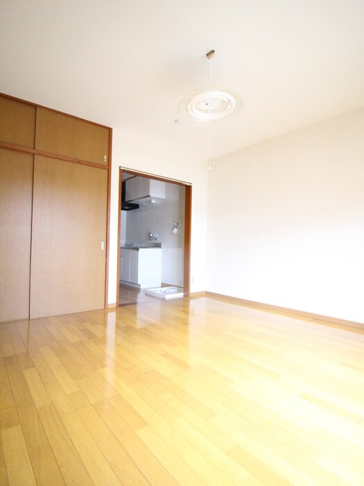 第一伊勢宮ハイムの物件内観写真