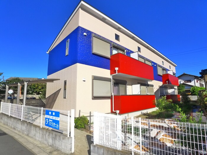 フェリ－チェ検見川の物件外観写真