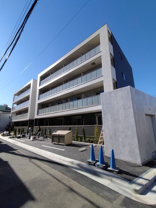 プローシュの物件外観写真