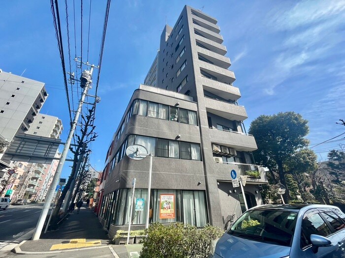 パﾚジュトーの物件外観写真