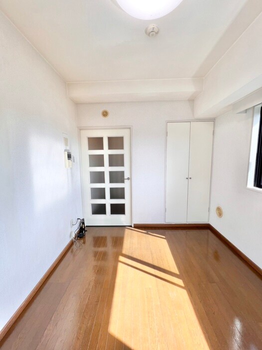 パﾚジュトーの物件内観写真