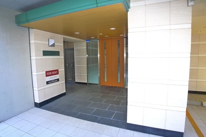 クロ－バ－ステイ秋葉原の物件外観写真