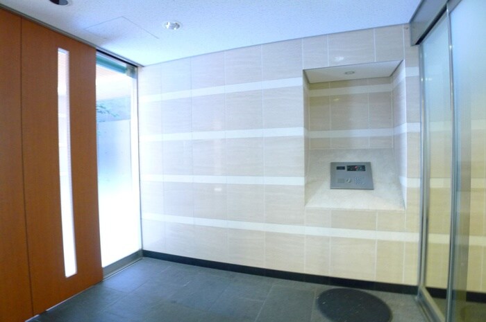 クロ－バ－ステイ秋葉原の物件外観写真