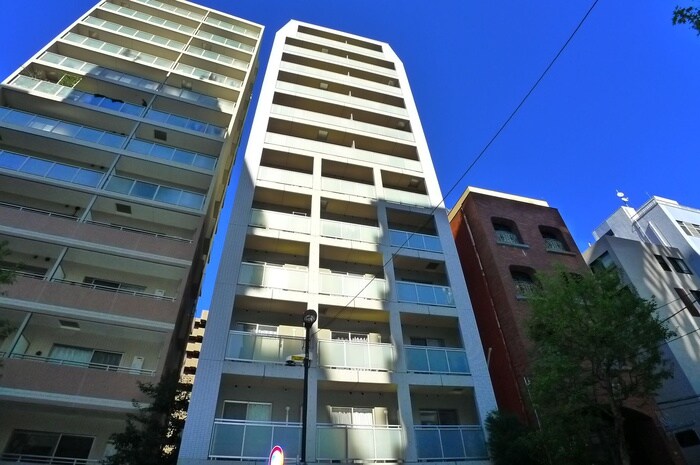 クロ－バ－ステイ秋葉原の物件外観写真