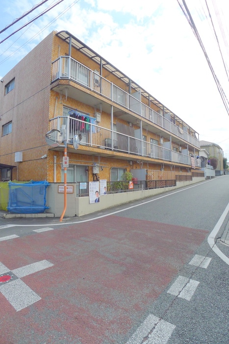 ウエルス日進ハウスの物件外観写真