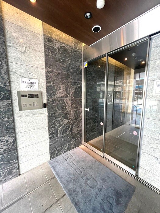 レジディア神田淡路町の物件外観写真