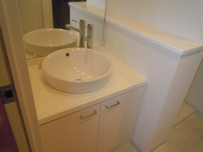 レニ－ル本駒込の物件内観写真