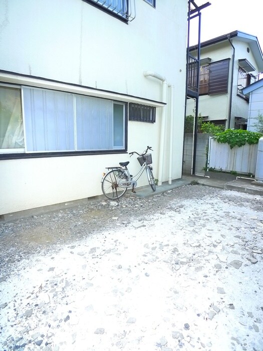 俊明荘の物件外観写真