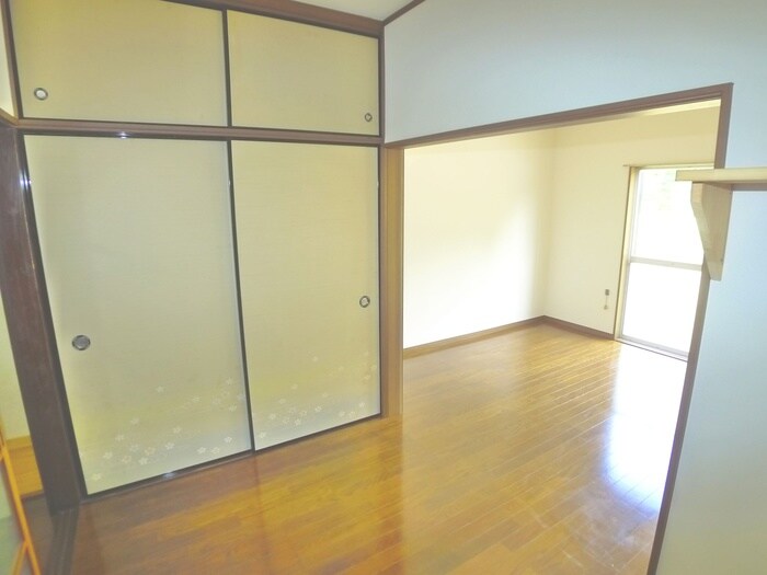 俊明荘の物件内観写真