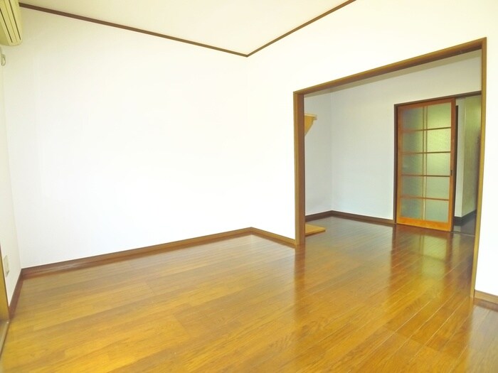 俊明荘の物件内観写真