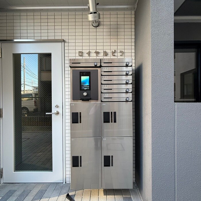 ﾛｲﾔﾙﾋﾞﾗの物件外観写真